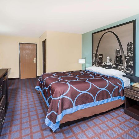Super 8 By Wyndham Okawville Ngoại thất bức ảnh