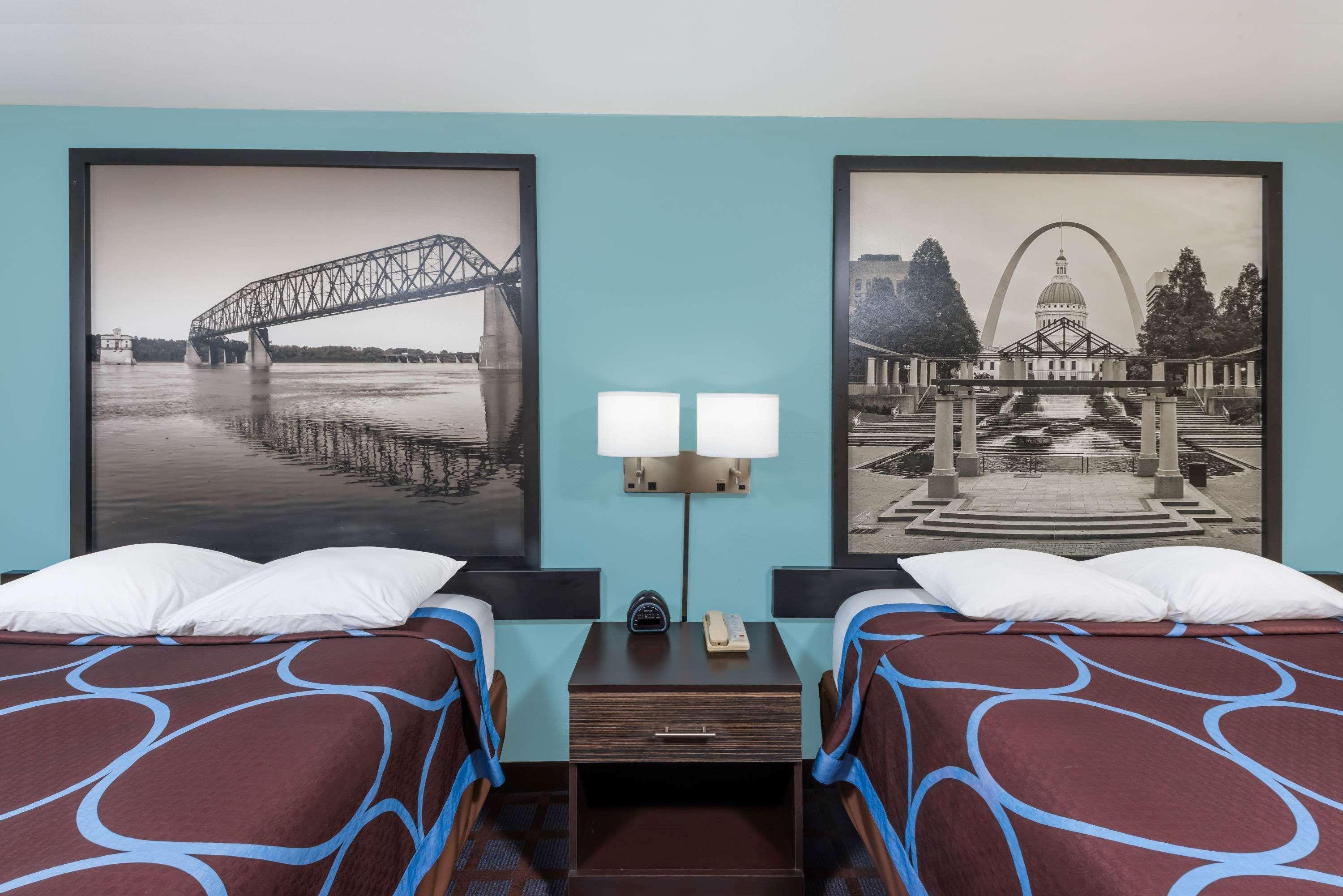 Super 8 By Wyndham Okawville Ngoại thất bức ảnh