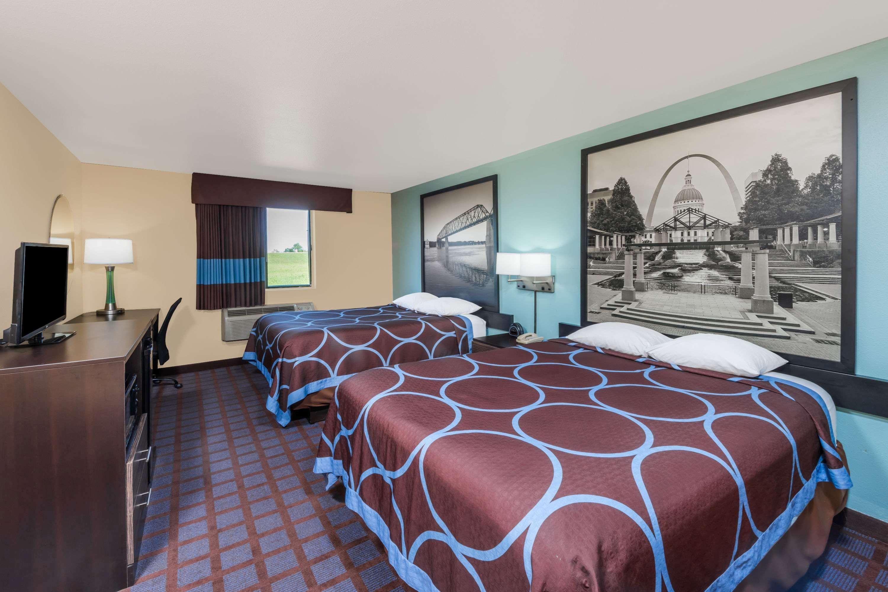Super 8 By Wyndham Okawville Ngoại thất bức ảnh
