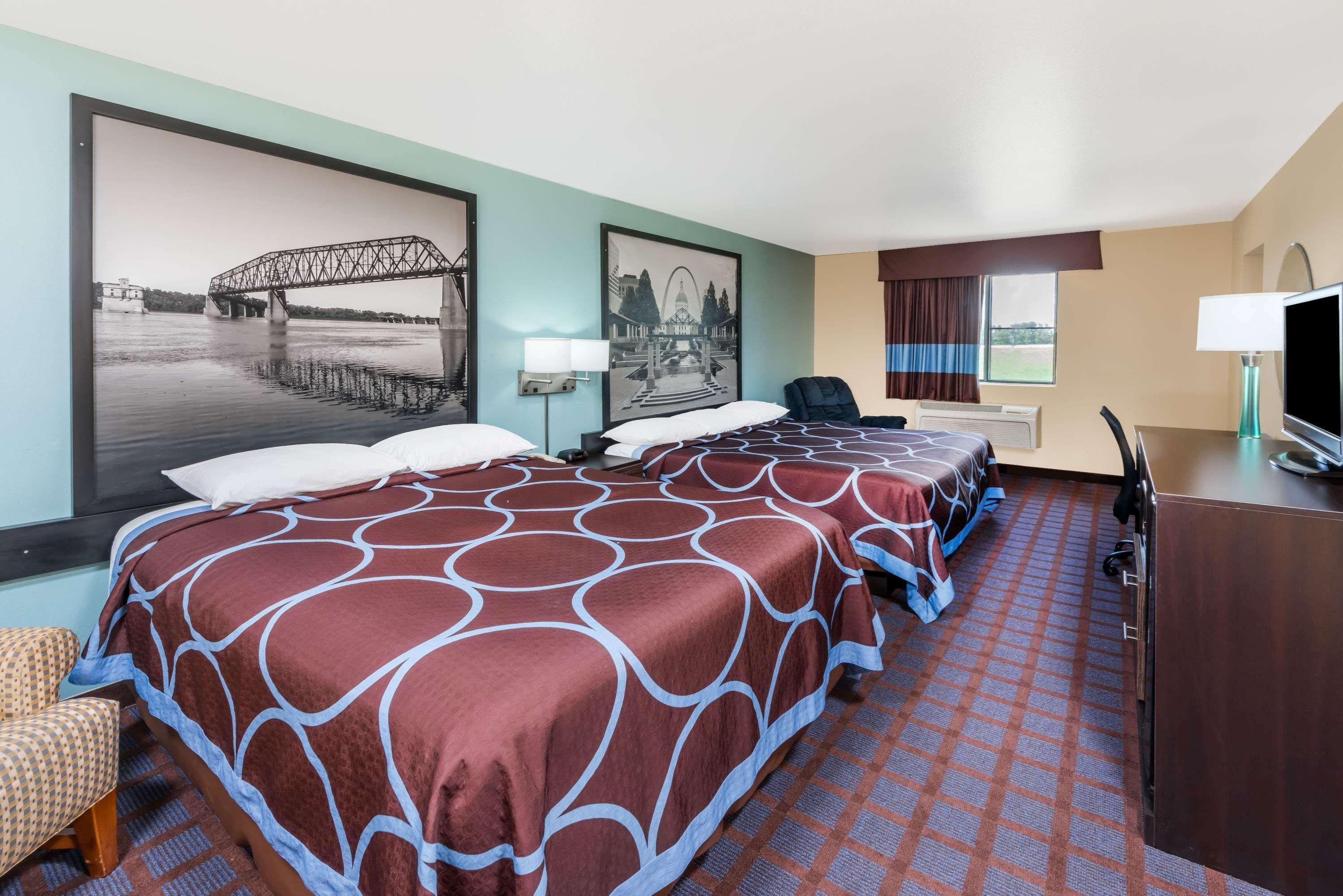 Super 8 By Wyndham Okawville Ngoại thất bức ảnh